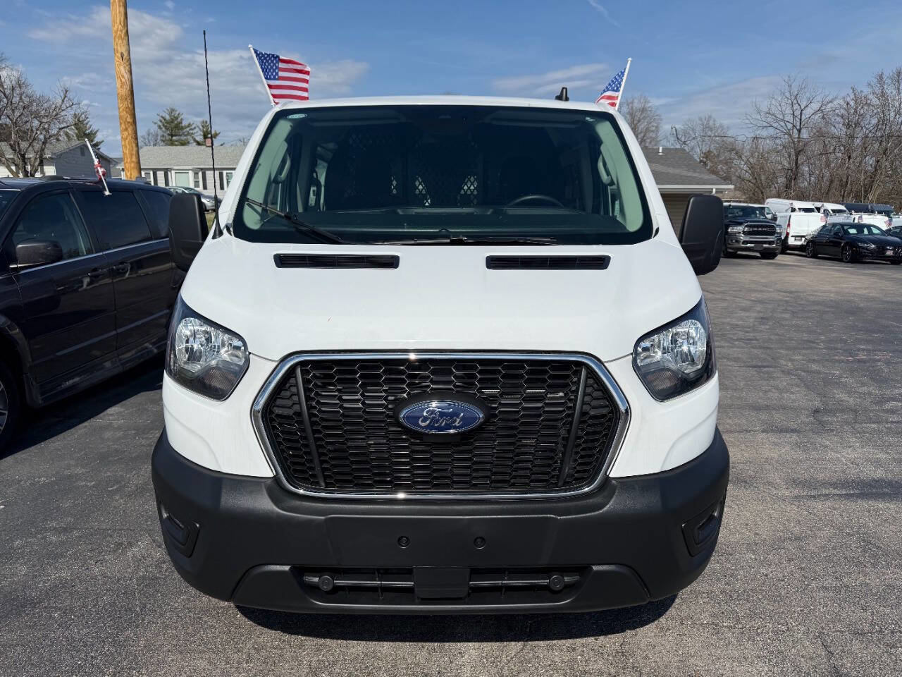 Used 2024 Ford Transit 250 Low Roof w/ Exterior Upgrade Package image 3