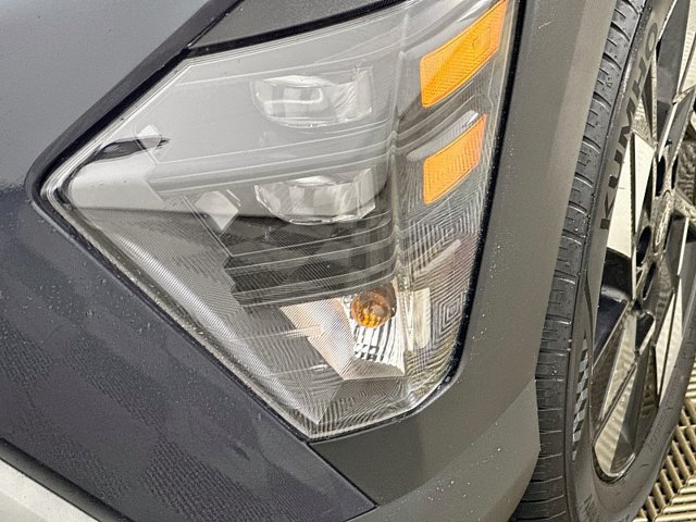 Used 2024 Hyundai Kona SEL AWD/4WD image 28