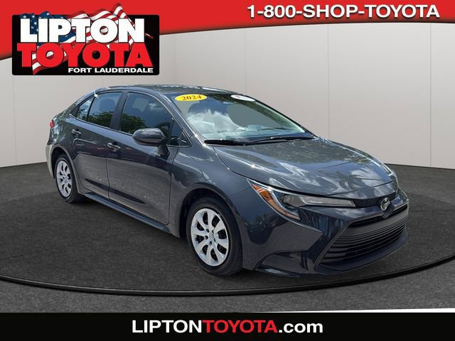 Certified 2024 Toyota Corolla LE image 1