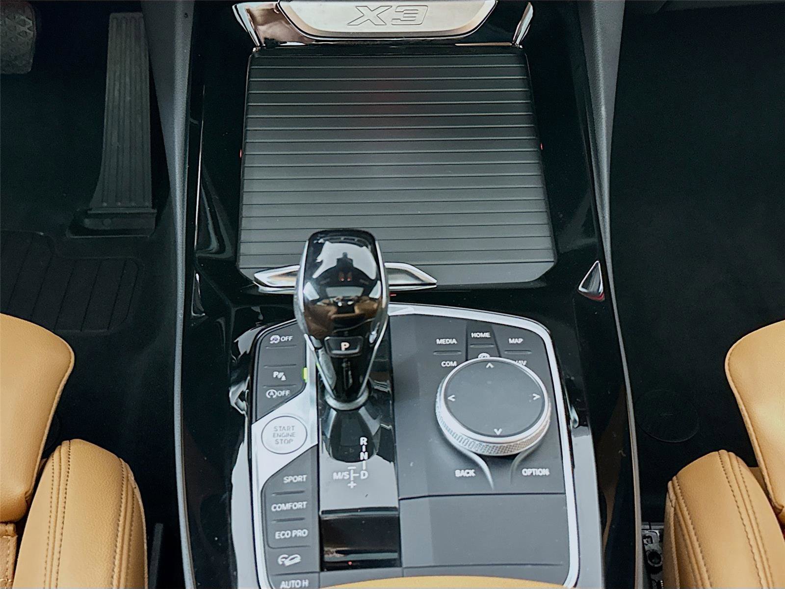 Certified 2024 BMW X3 xDrive30i w/ Convenience Package image 17