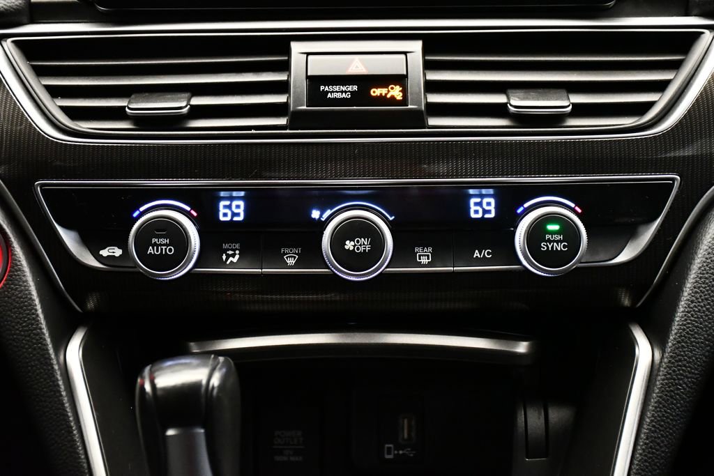 Used 2018 Honda Accord Sport image 27