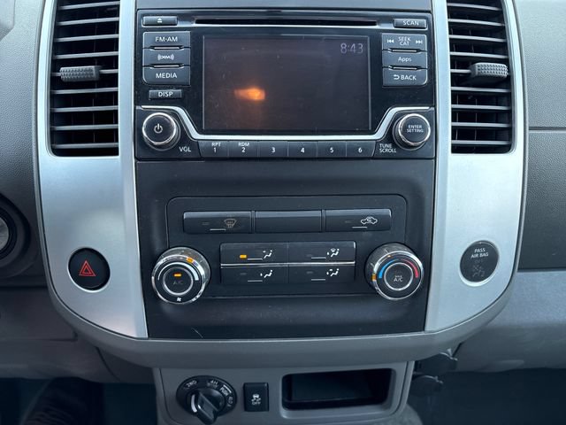 Used 2016 Nissan Frontier SV AWD/4WD image 18
