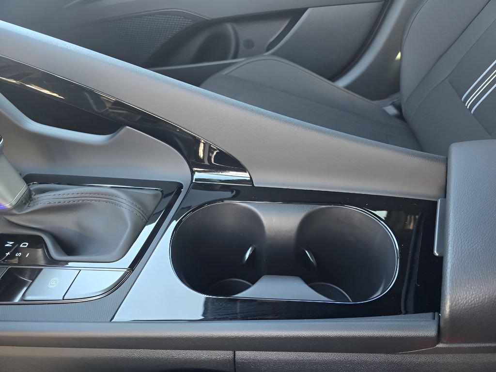 New 2026 Hyundai Elantra SEL Sport Premium FWD image 19