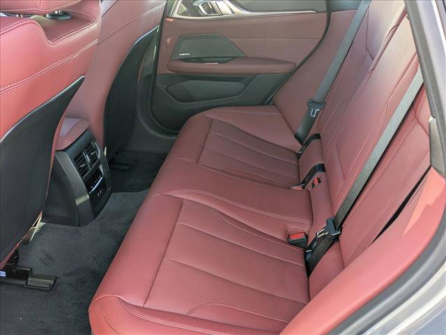 New 2026 BMW i4 eDrive40 image 17