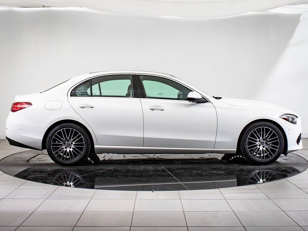 Used 2025 Mercedes-Benz C 300 4MATIC Sedan image 11