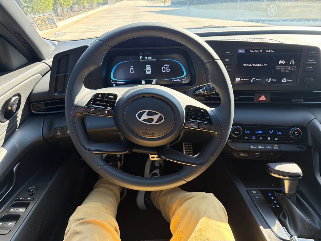 New 2026 Hyundai Elantra Sport FWD image 17
