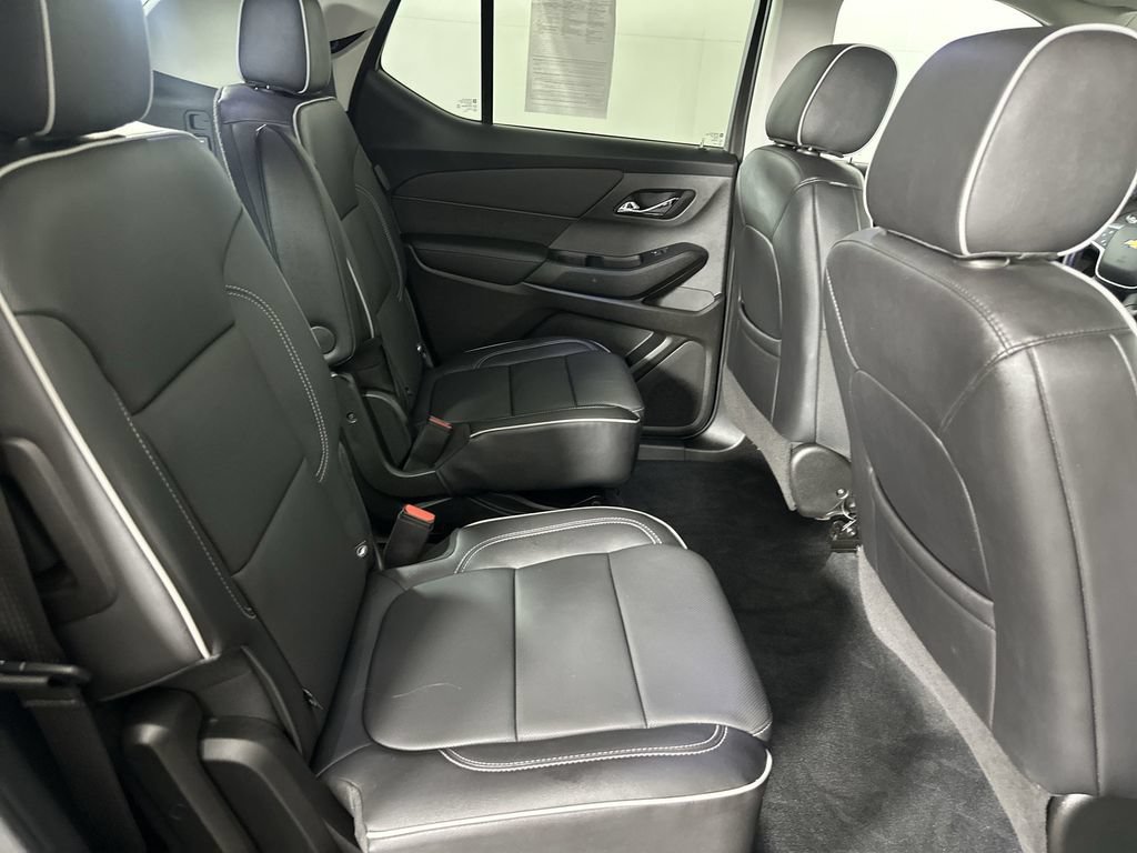 Used 2021 Chevrolet Traverse High Country AWD/4WD image 29