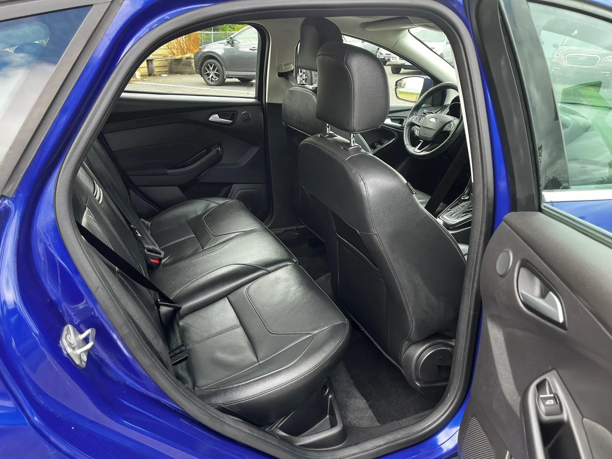 Used 2015 Ford Focus Titanium w/ Titanium Cold Weather Package FWD image 15