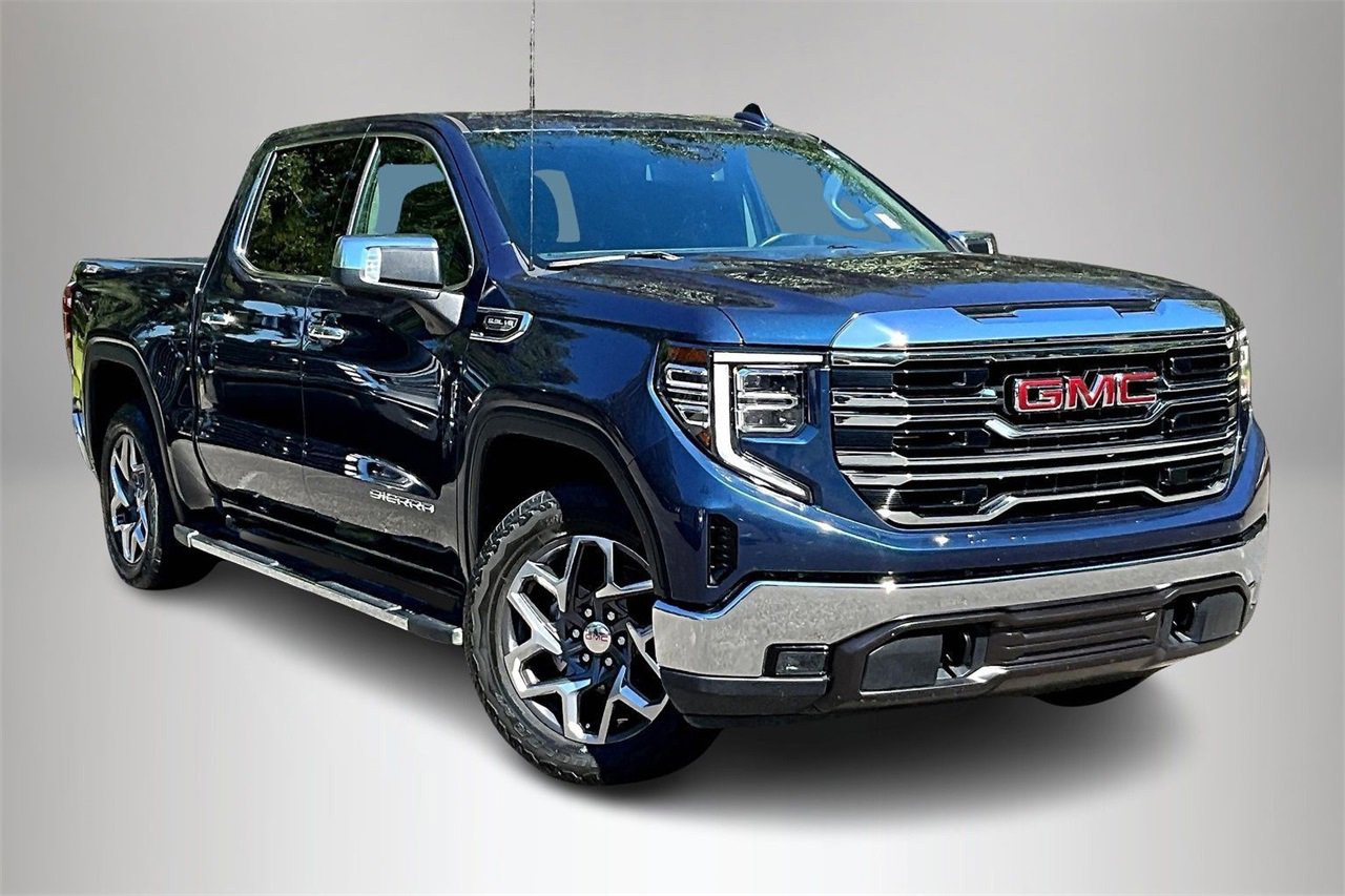 Used 2022 GMC Sierra 1500 SLT w/ SLT Premium Package