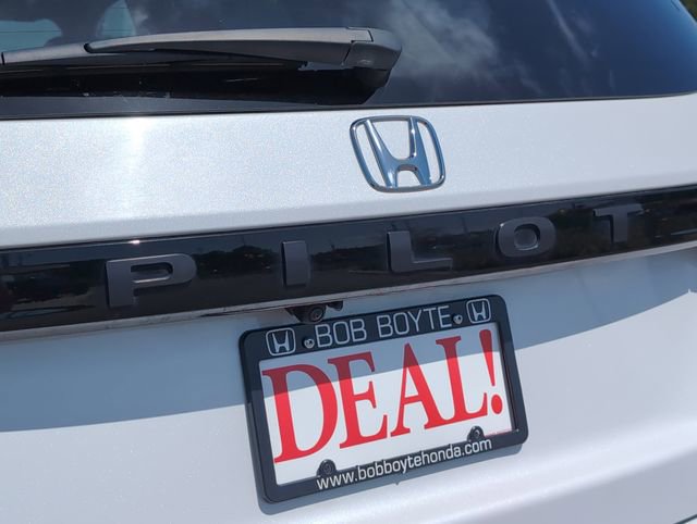 Used 2024 Honda Pilot Touring image 5