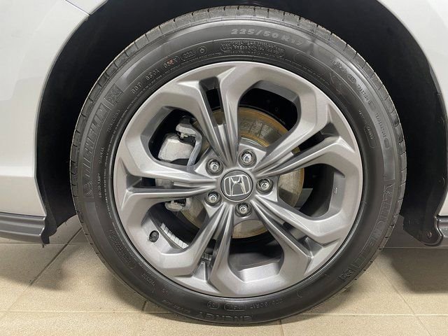 Used 2023 Honda Accord EX image 7