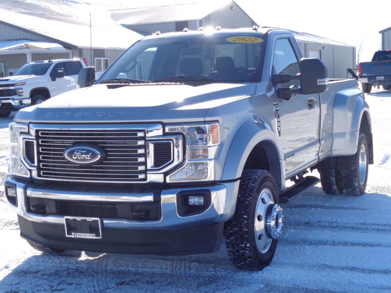Used 2022 Ford F450 XLT w/ XLT Value Package image 3