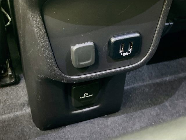 Used 2018 Chevrolet Equinox Premier image 33