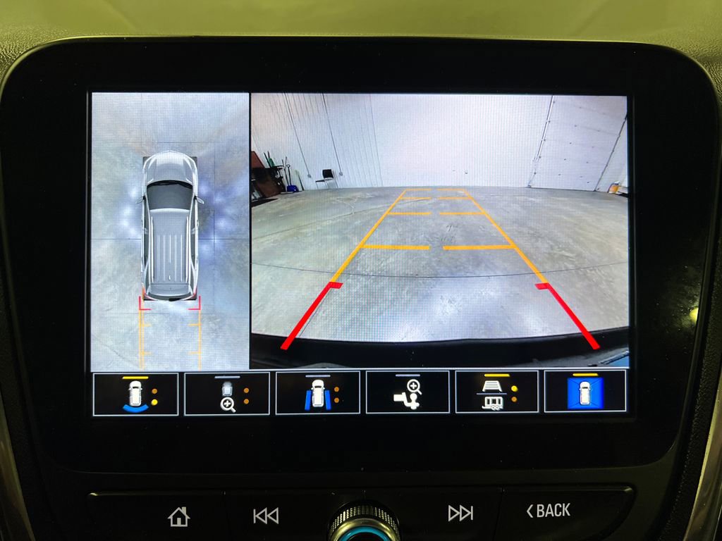 Used 2023 Chevrolet Equinox LT AWD/4WD image 24