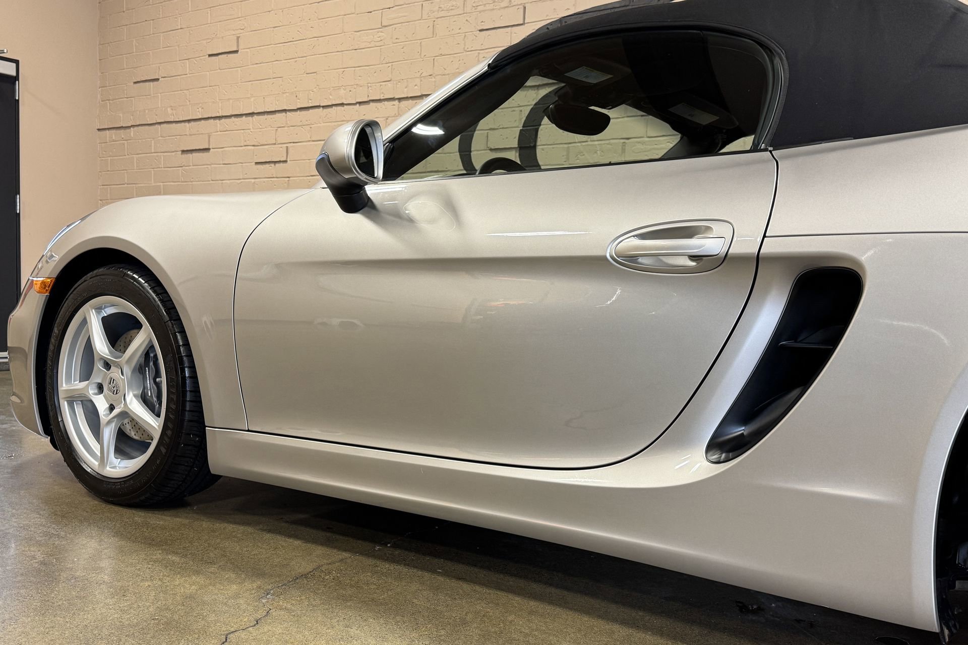 Used 2013 Porsche Boxster RWD image 33