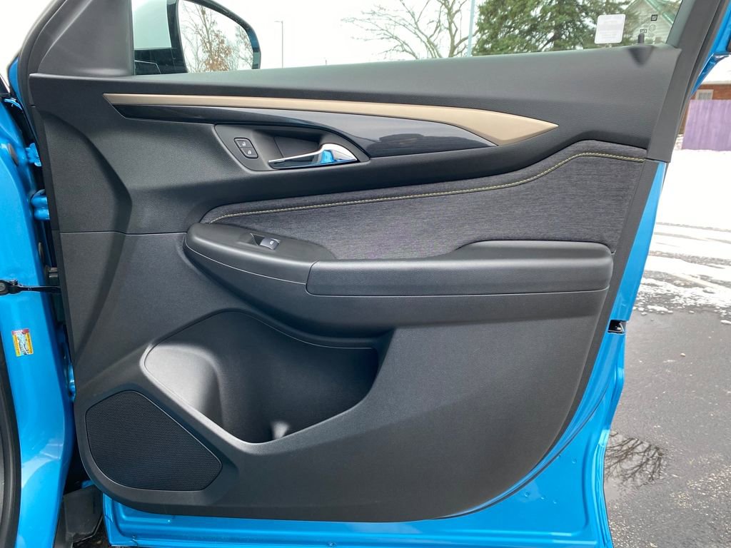 New 2025 Chevrolet TrailBlazer ACTIV w/ Convenience Package FWD image 9