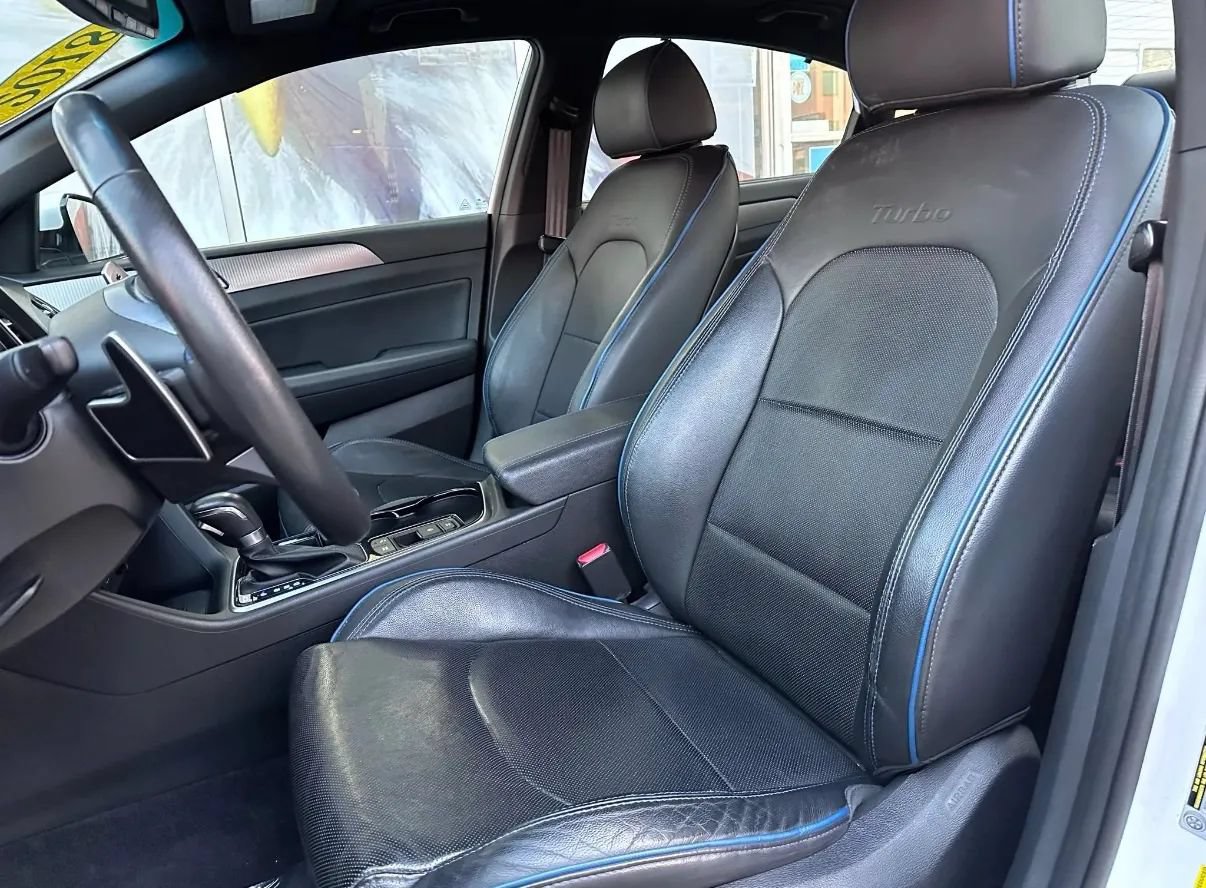 Used 2018 Hyundai Sonata Limited FWD image 9