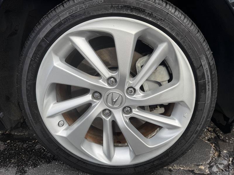Used 2016 Acura ILX w/ Premium Package FWD image 28