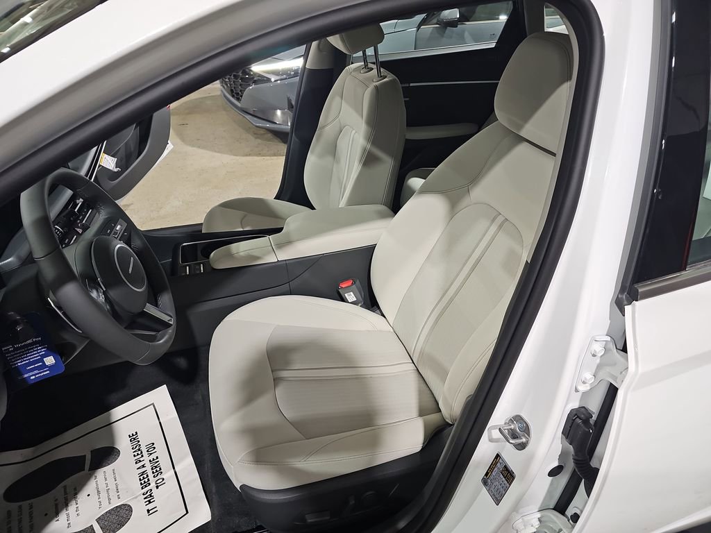 New 2026 Hyundai Sonata SEL image 16
