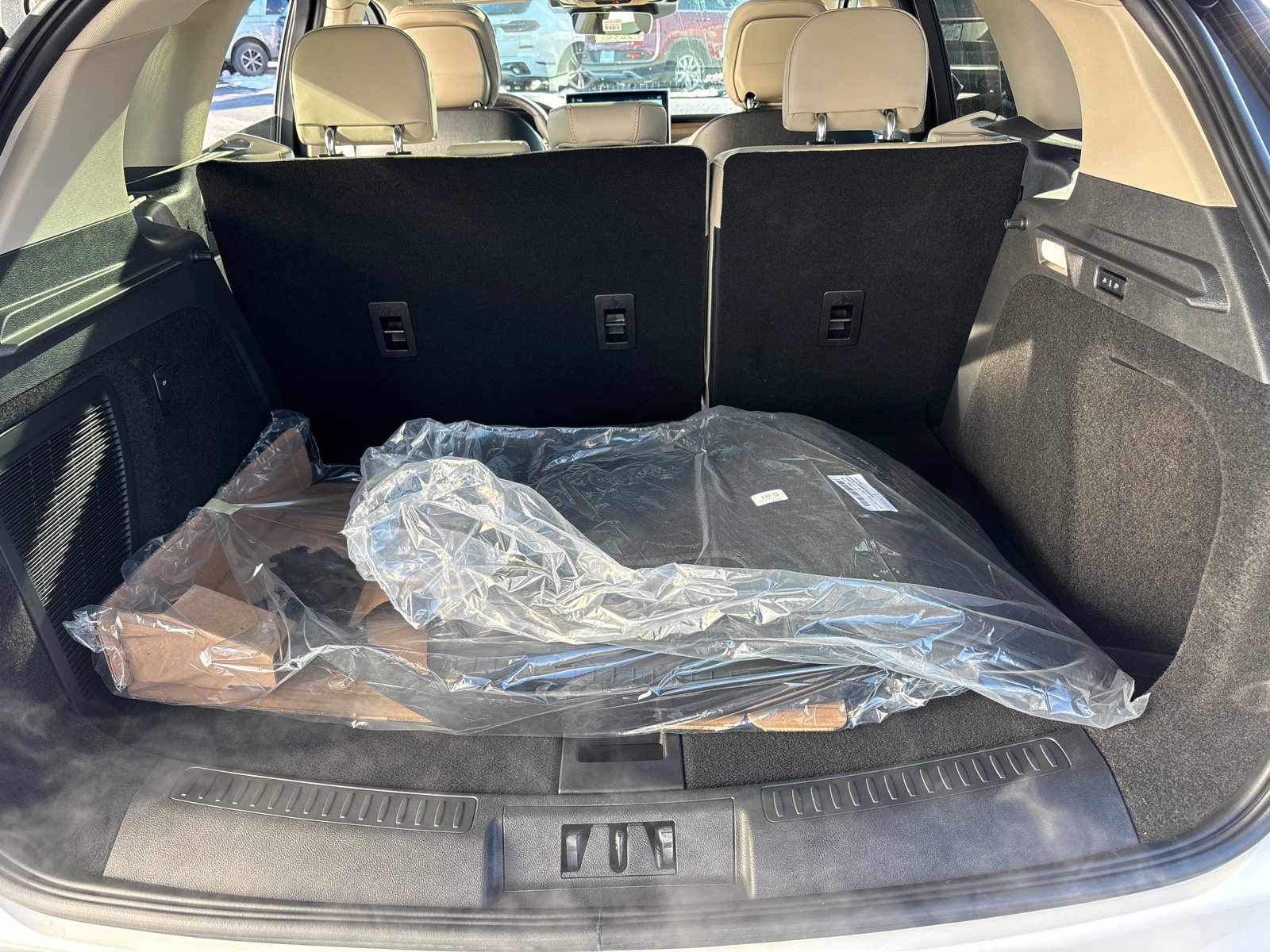 New 2026 Lincoln Corsair Reserve image 9