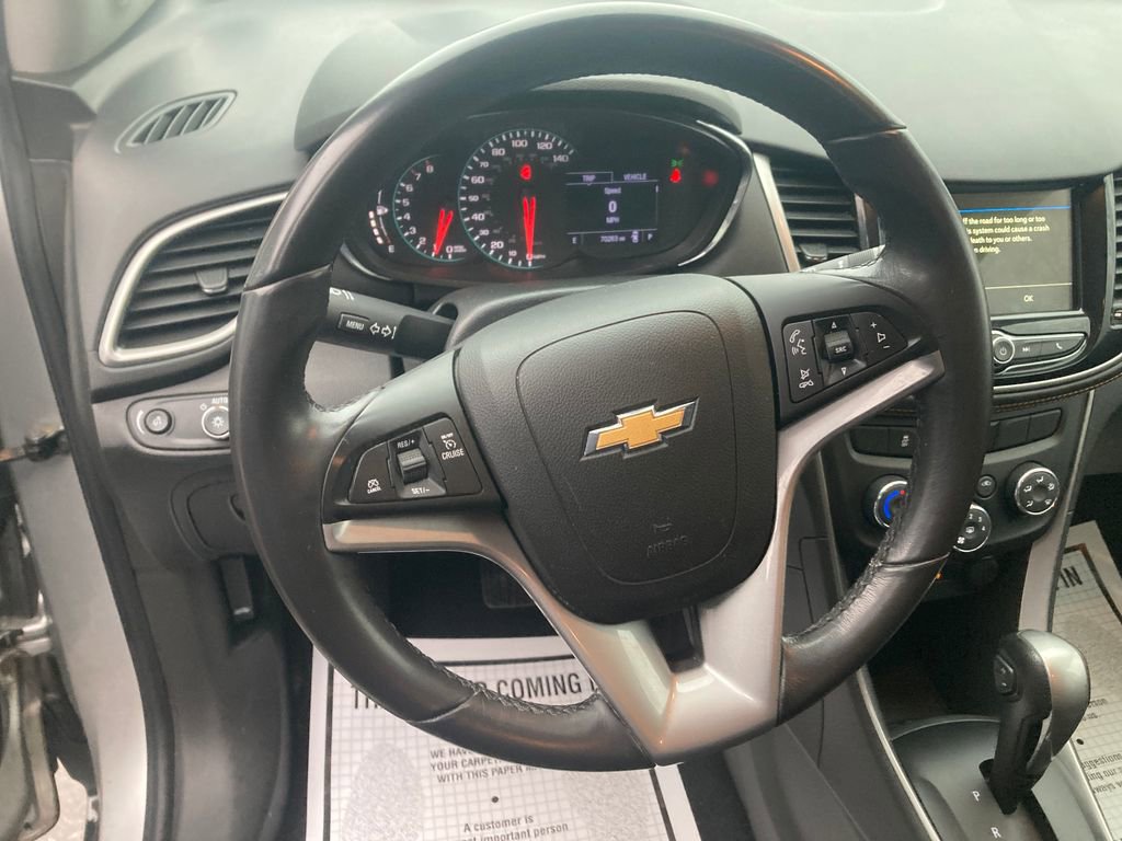 Used 2019 Chevrolet Trax LT w/ LT Convenience Package image 18