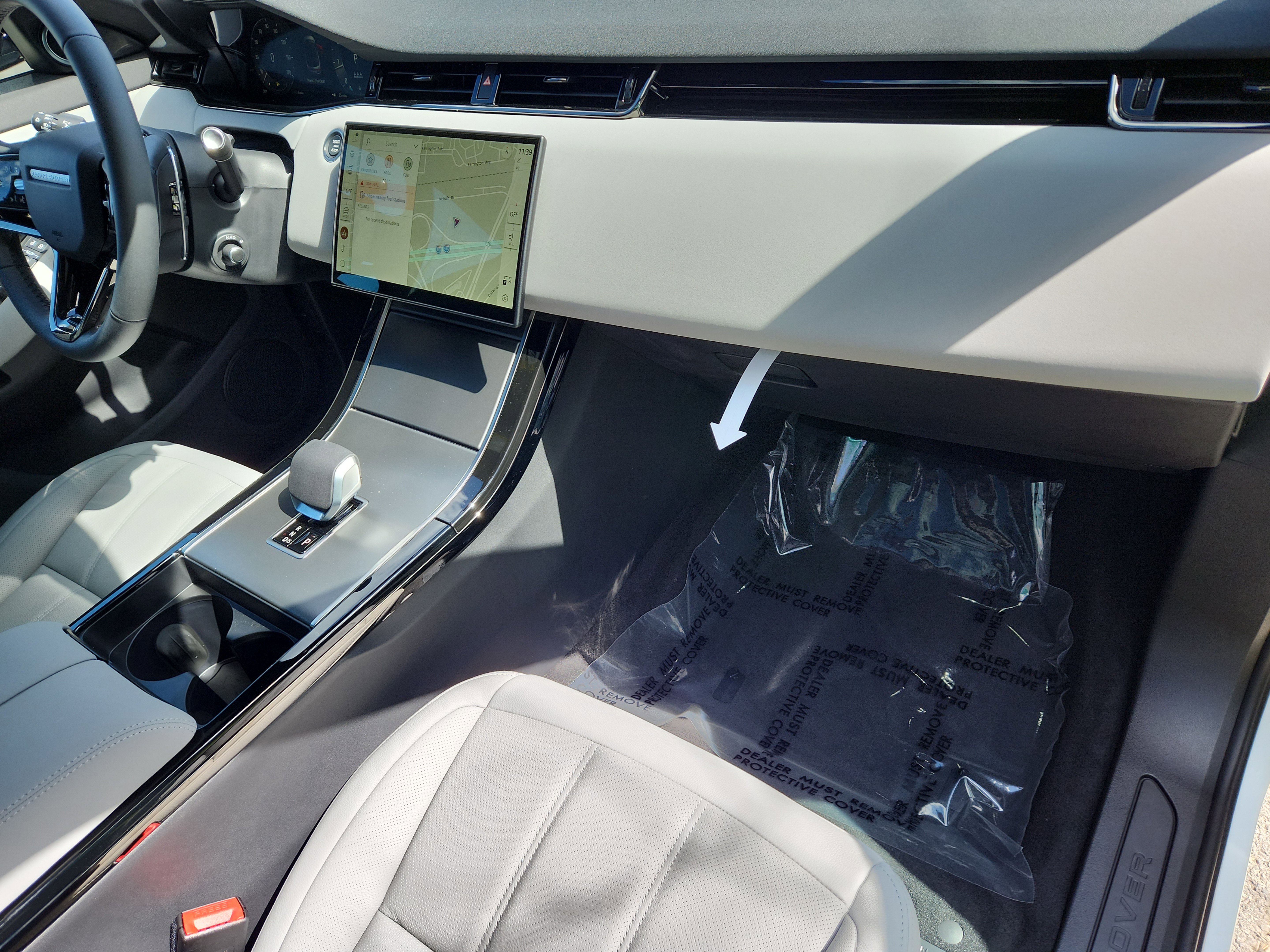 Certified 2026 Land Rover Range Rover Evoque S image 28