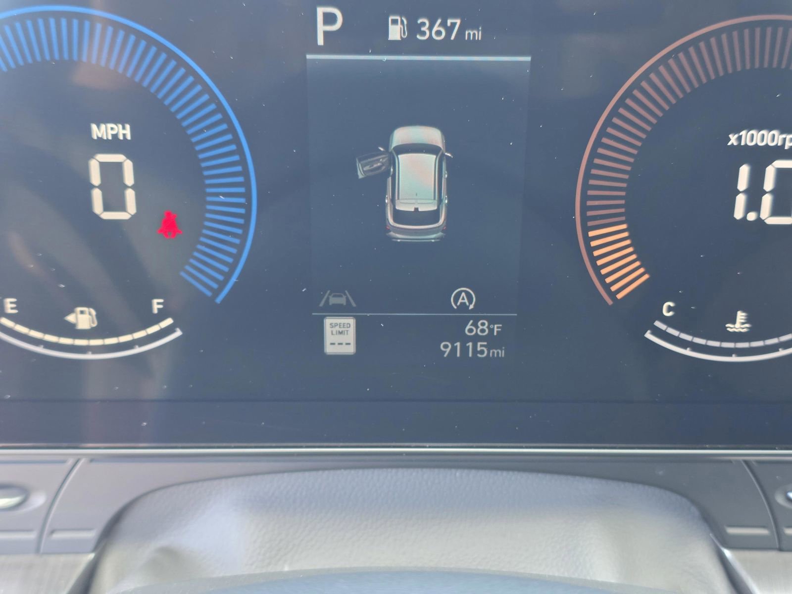 Used 2024 Hyundai Kona SE image 35