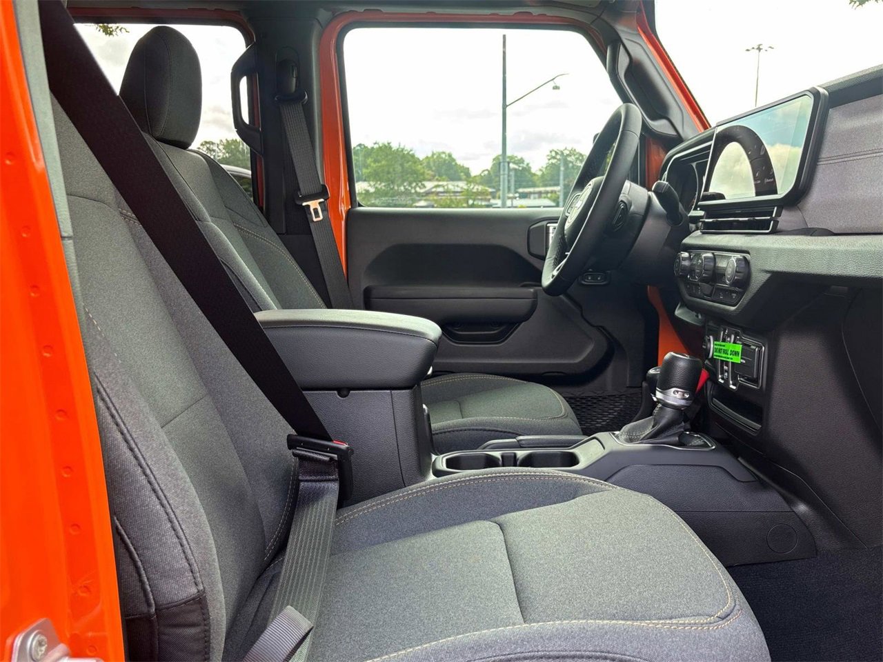 New 2025 Jeep Gladiator Sport image 37