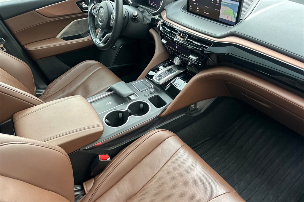 Certified 2023 Acura MDX SH-AWD w/ Technology Package image 18