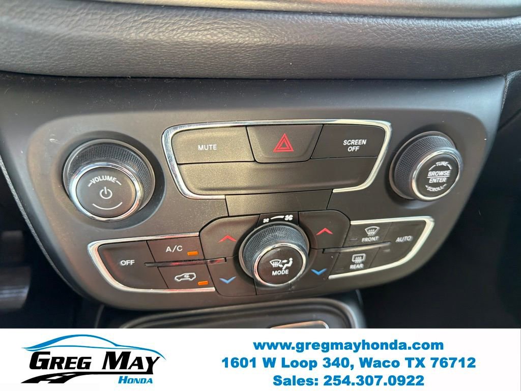 Used 2020 Jeep Compass Trailhawk AWD/4WD image 16