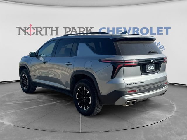 Used 2025 Chevrolet Traverse Z71 w/ Enhanced Driving Package AWD/4WD image 5