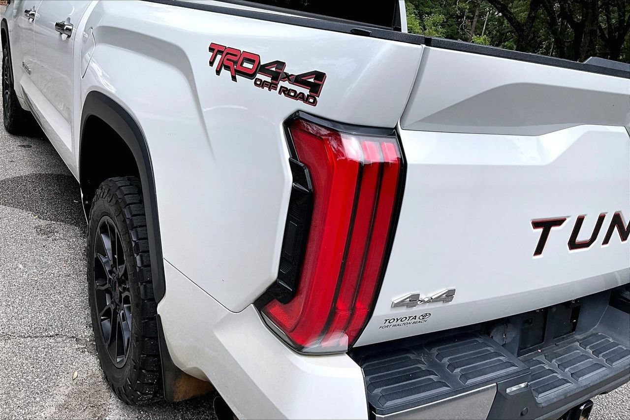 Used 2022 Toyota Tundra Limited w/ TRD Off-Road Package AWD/4WD image 20