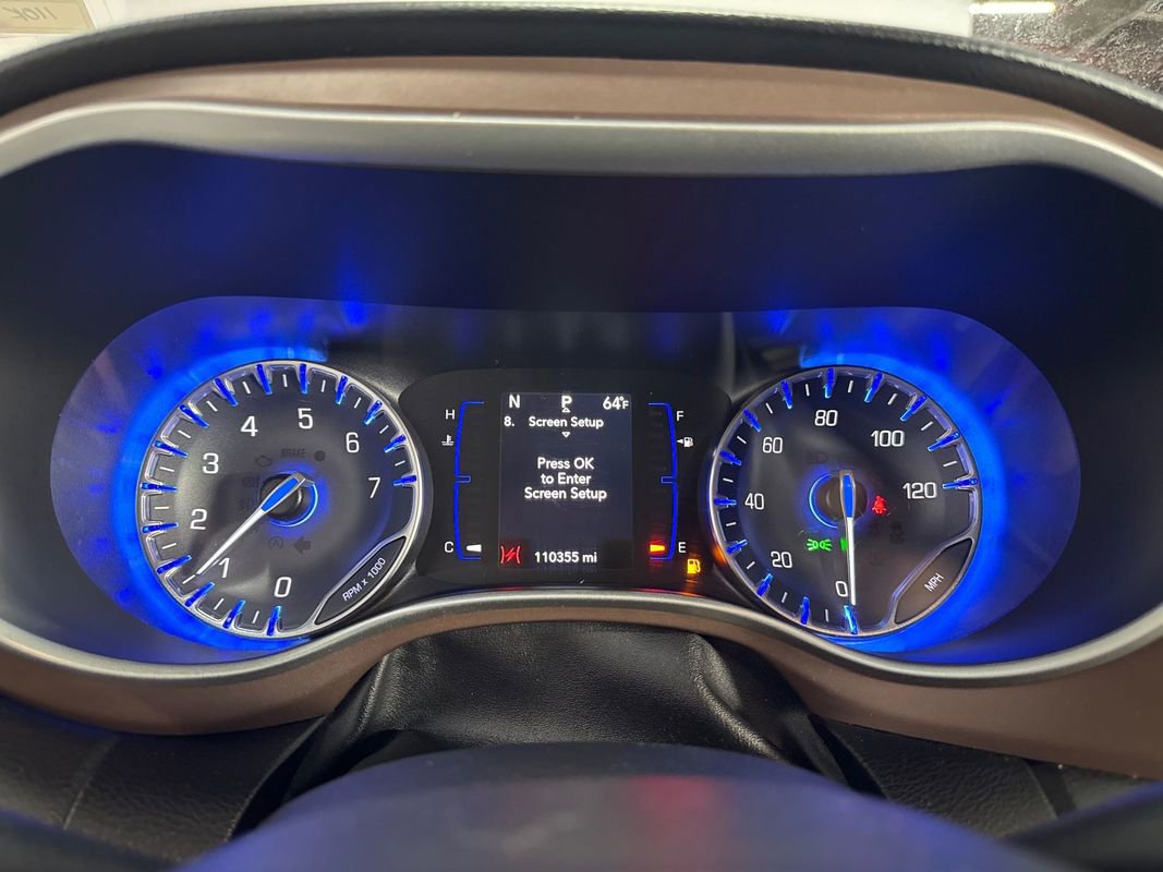 Used 2020 Chrysler Voyager Lxi image 14