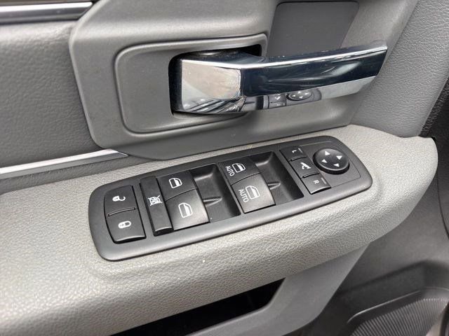 Used 2019 RAM 1500 Classic Warlock image 13