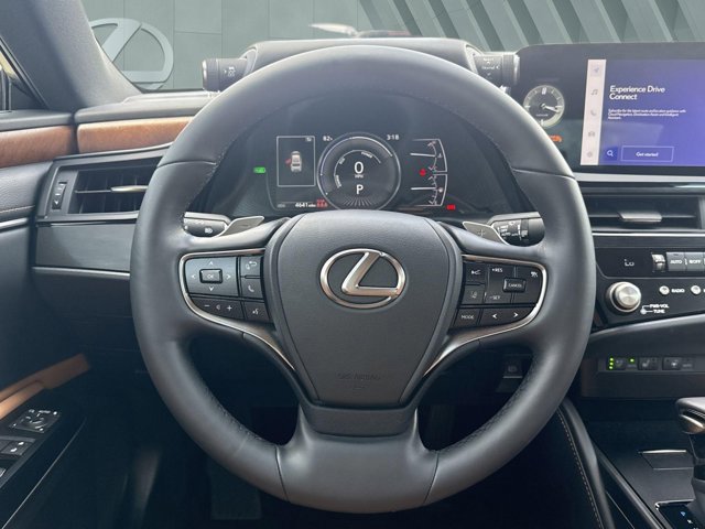 Certified 2025 Lexus ES 300h w/ Premium Package FWD image 14