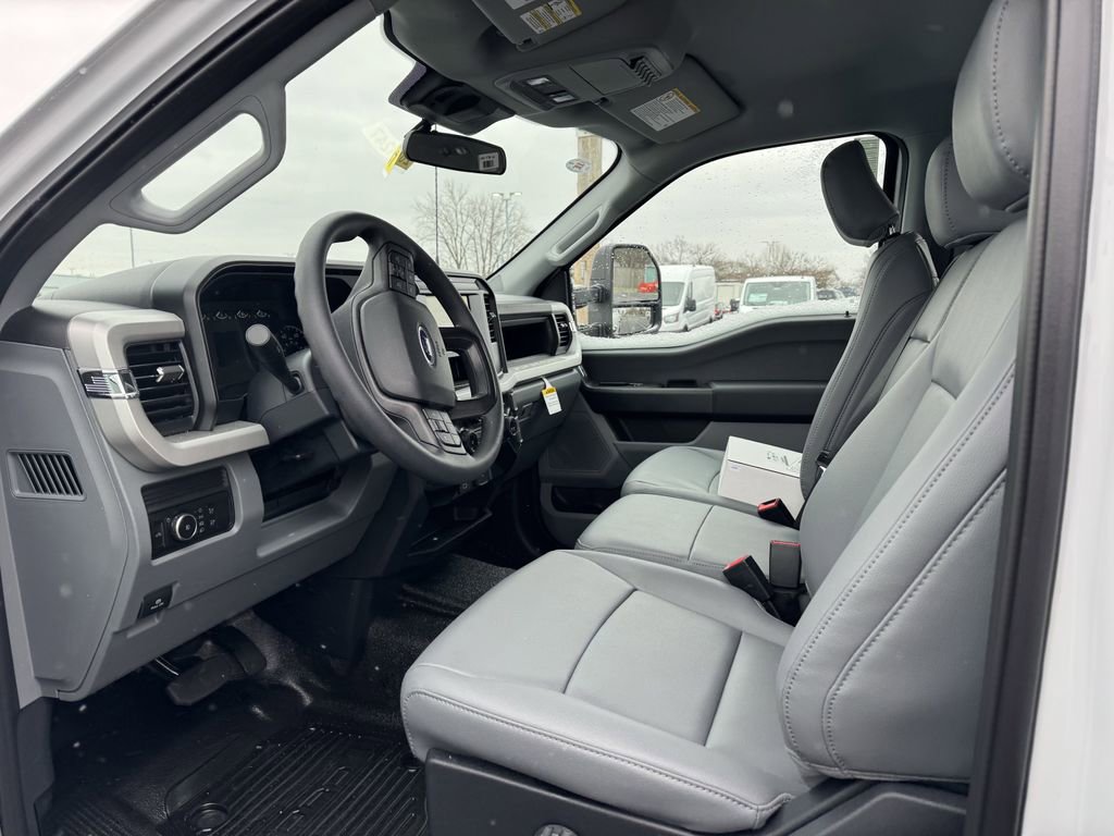 New 2026 Ford F250 XL w/ XL Chrome Package image 12