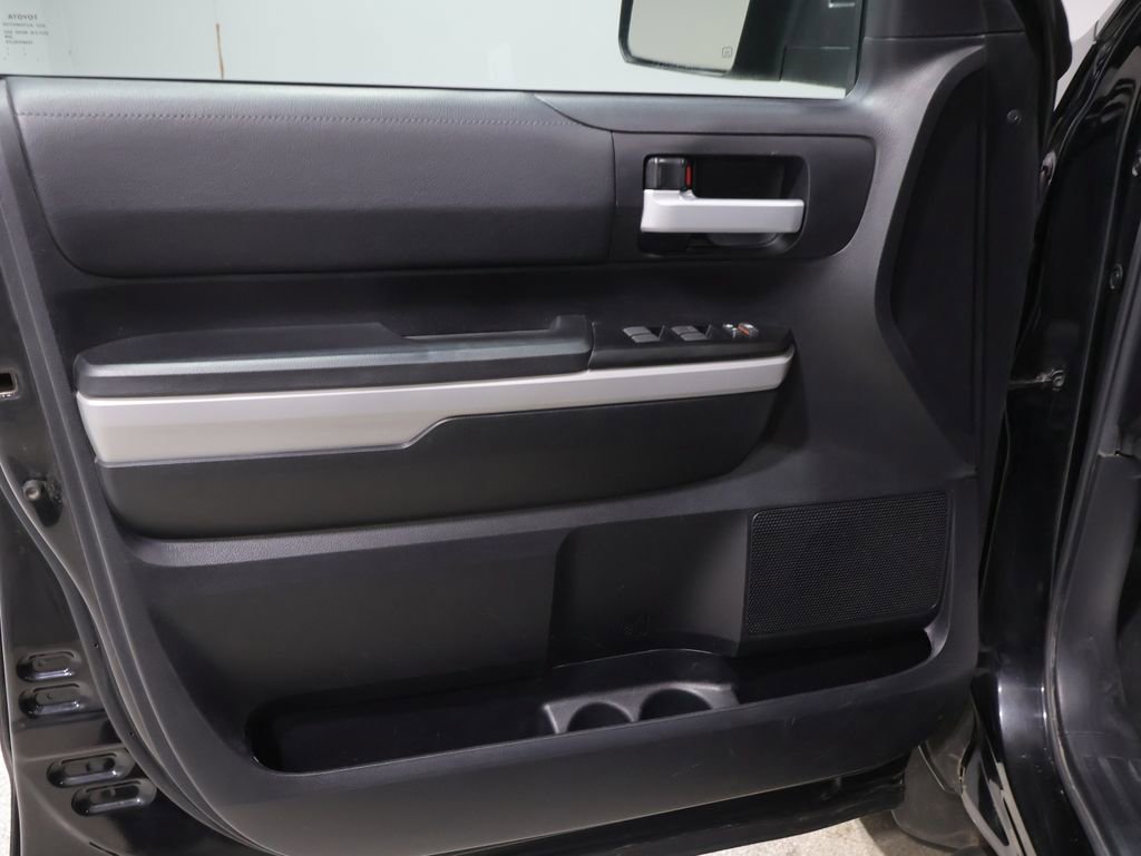 Used 2021 Toyota Tundra SR5 w/ SX Package image 12