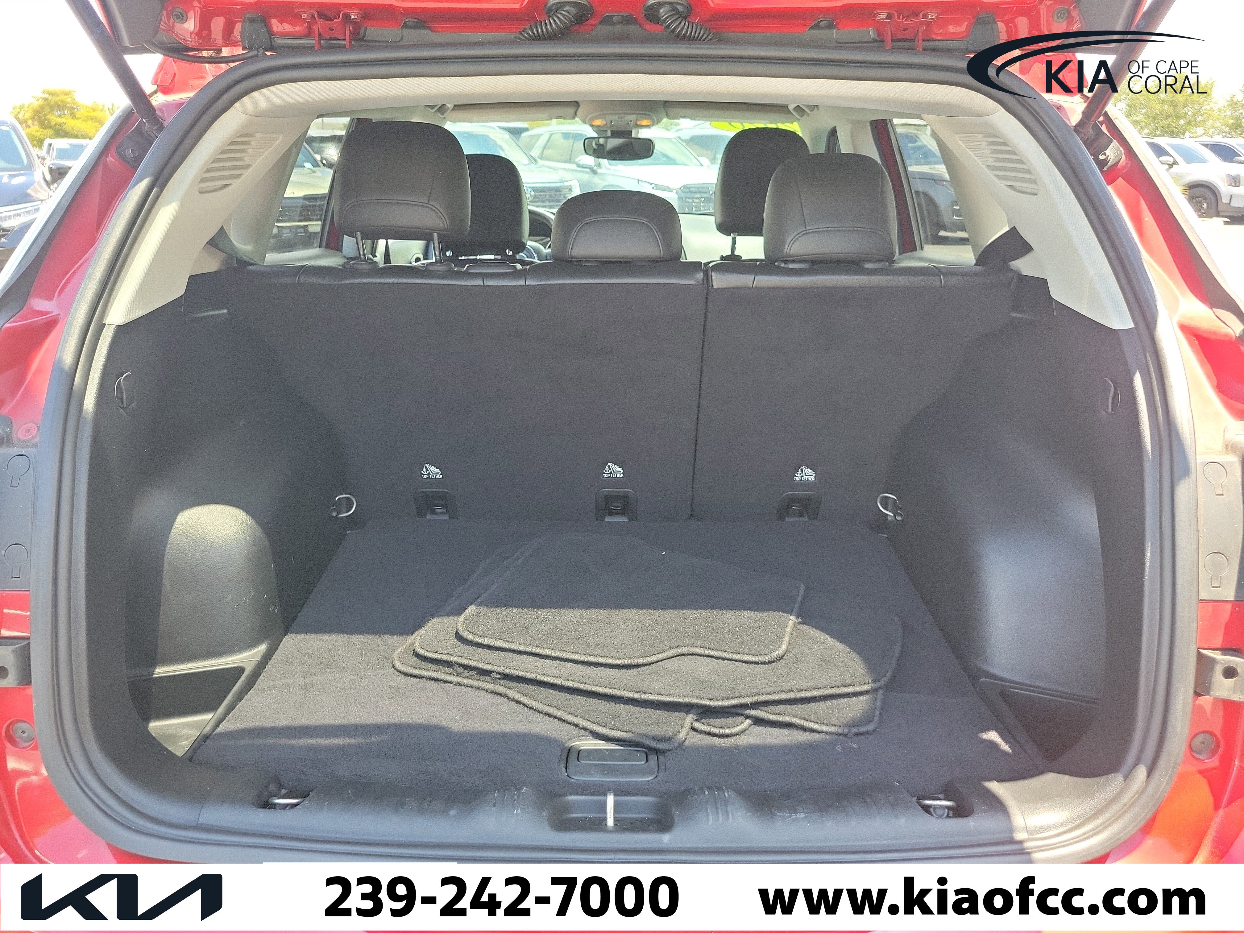 Used 2020 Jeep Compass Latitude w/ Advanced Safety Group FWD image 12
