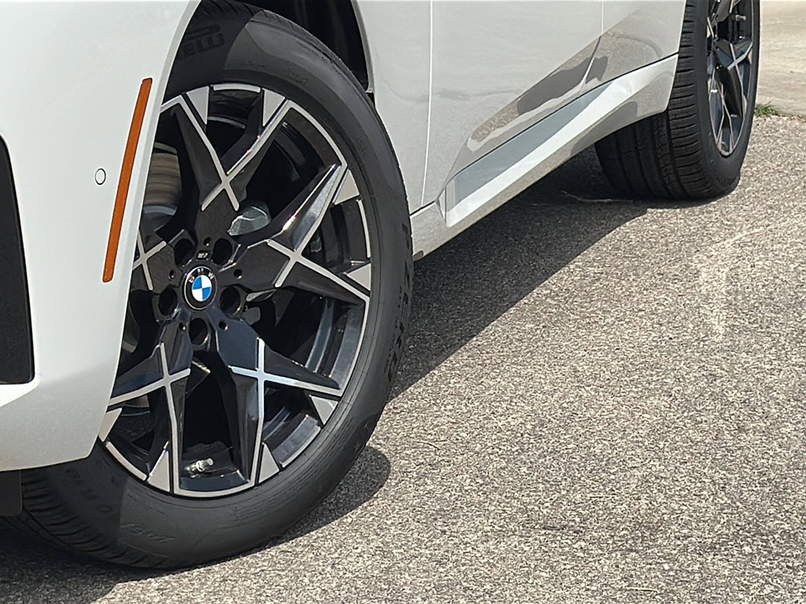 New 2026 BMW X3 xDrive30 w/ M Sport Package image 3