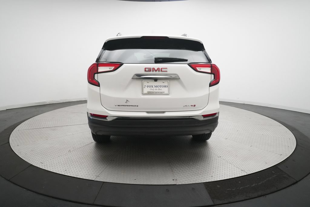 Used 2024 GMC Terrain AT4 AWD/4WD image 26