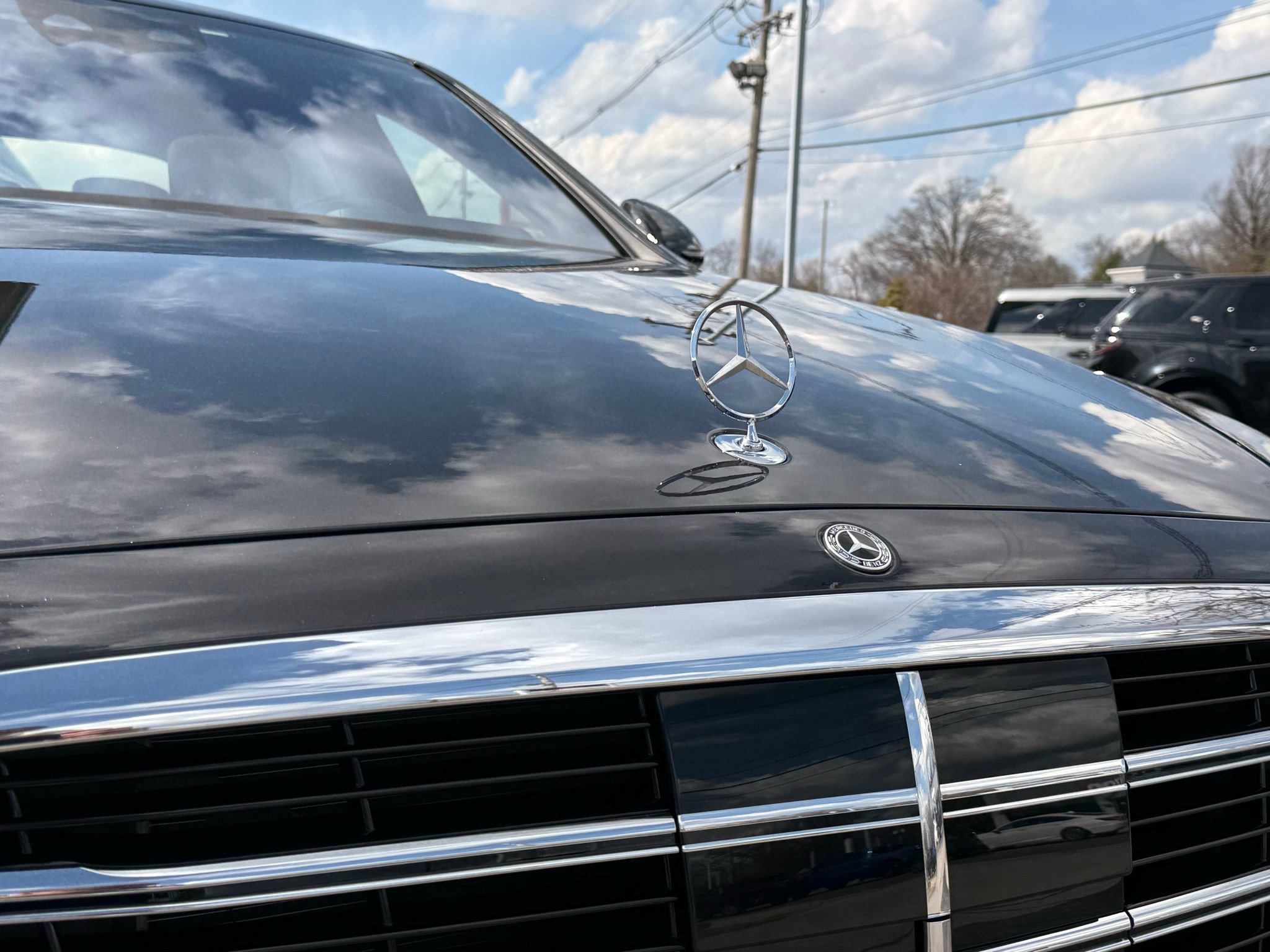 Used 2022 Mercedes-Benz S 580 4MATIC Sedan w/ AMG Line Package image 8