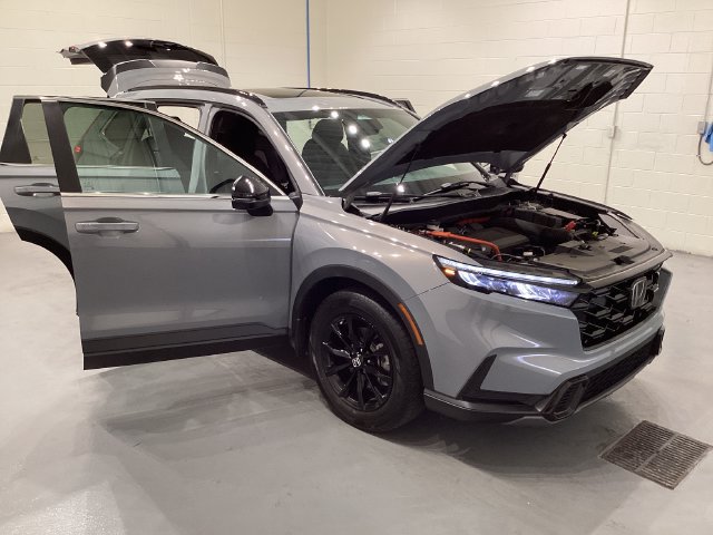 Used 2023 Honda CR-V Sport image 9