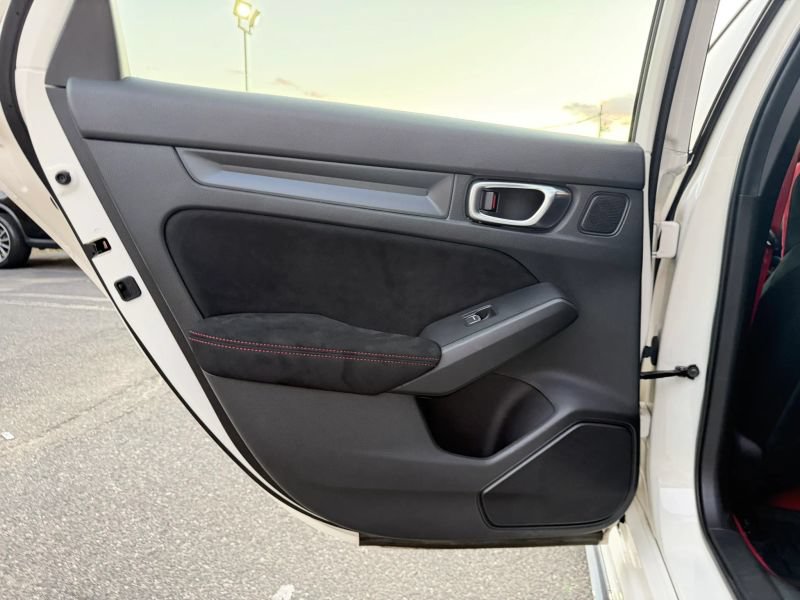 Used 2024 Honda Civic Type R image 14