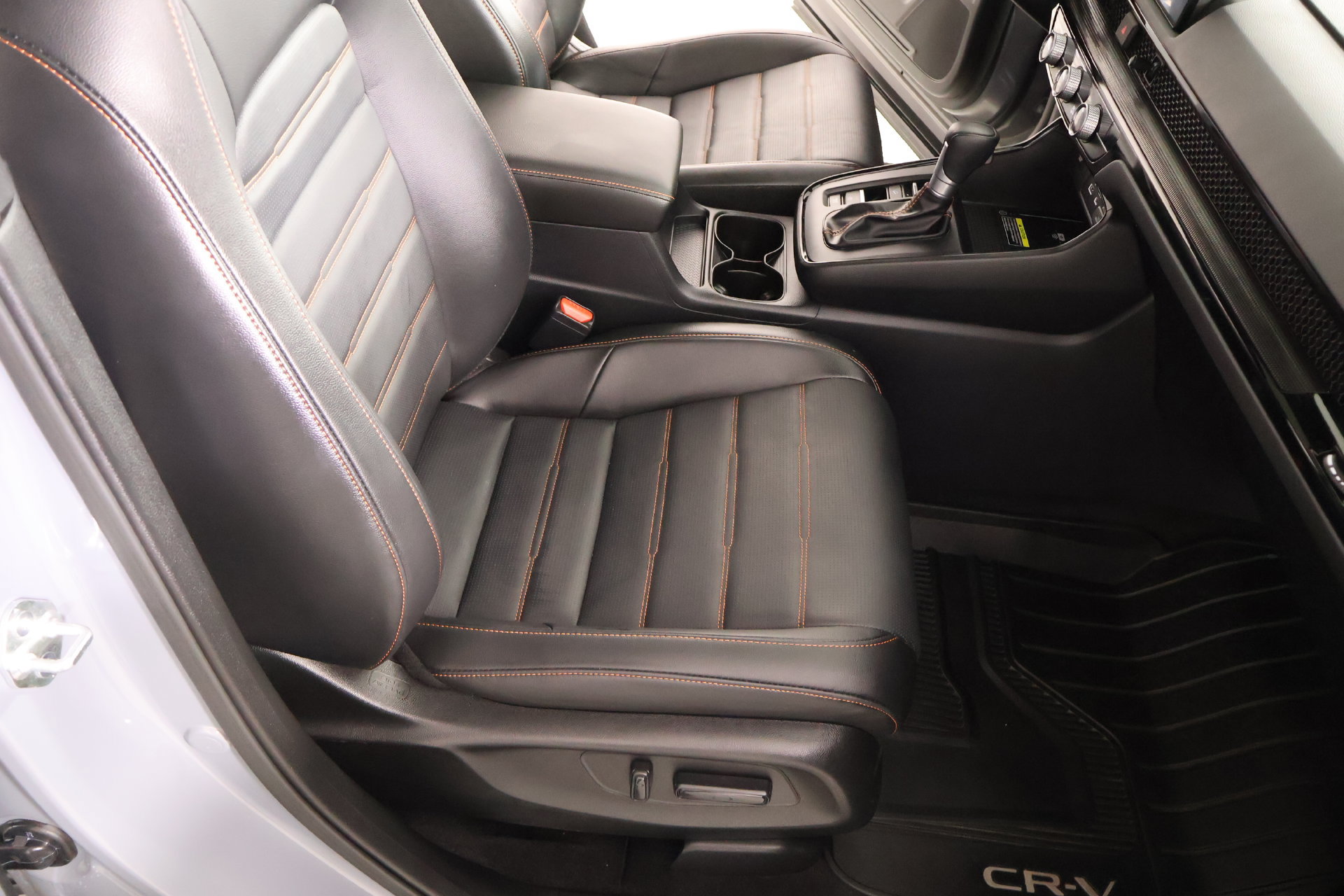 Used 2025 Honda CR-V Sport Touring image 13