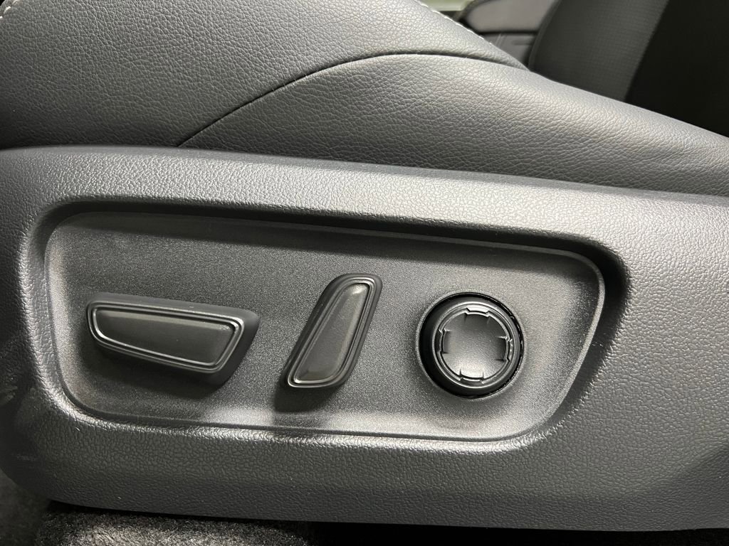 New 2026 Toyota 4Runner Limited AWD/4WD image 9