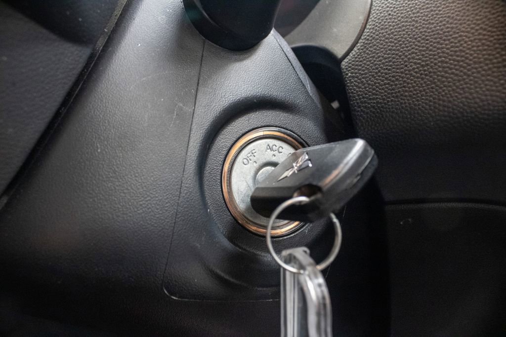 Used 2024 Mitsubishi Eclipse Cross ES image 28