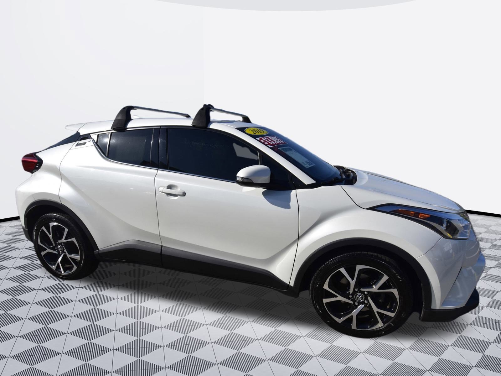 Used 2019 Toyota C-HR Limited image 4