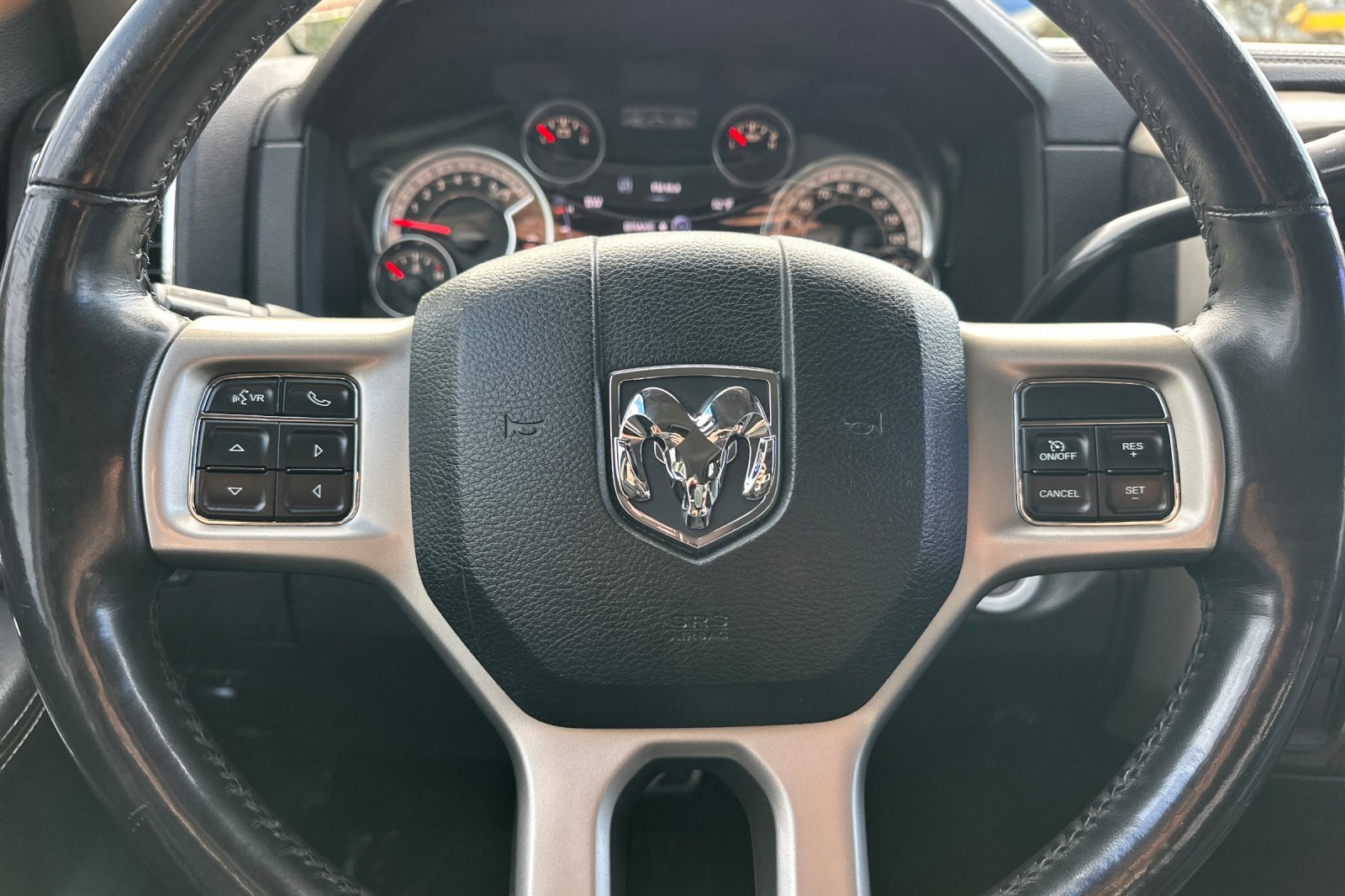 Used 2014 RAM 2500 Laramie image 23