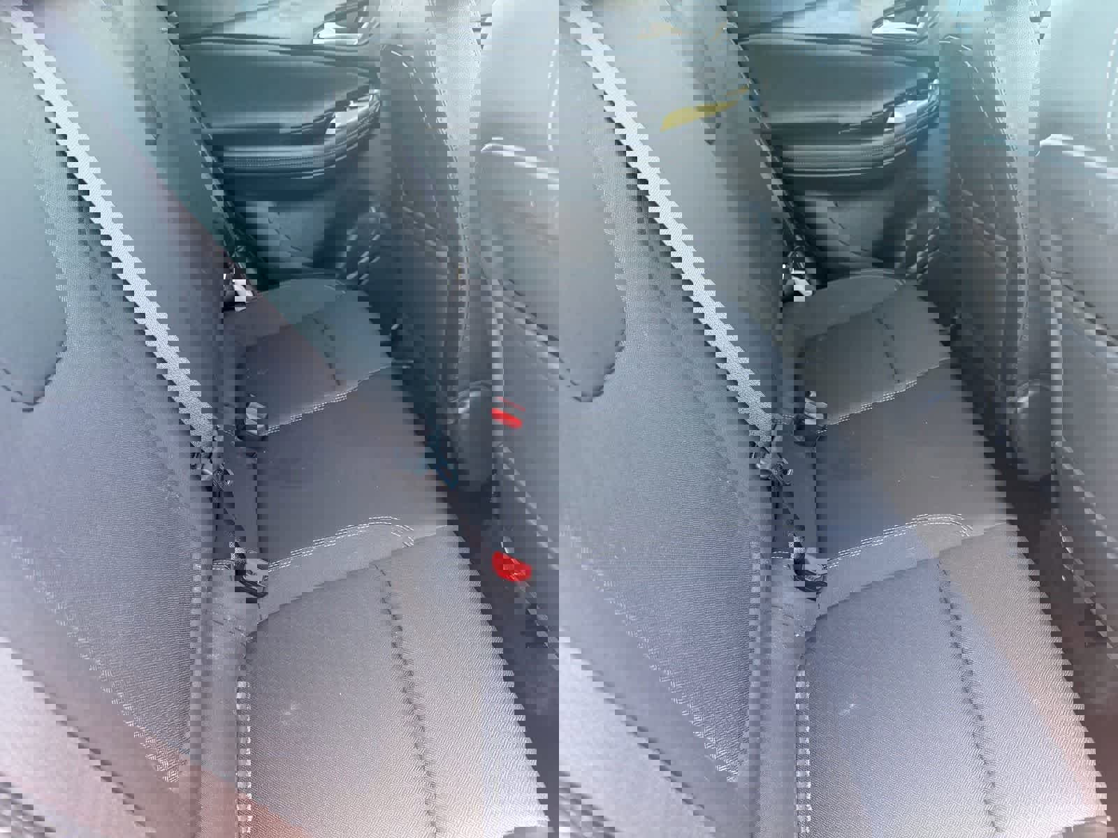 Used 2022 Buick Encore GX Preferred w/ Cold Weather Comfort Package image 12