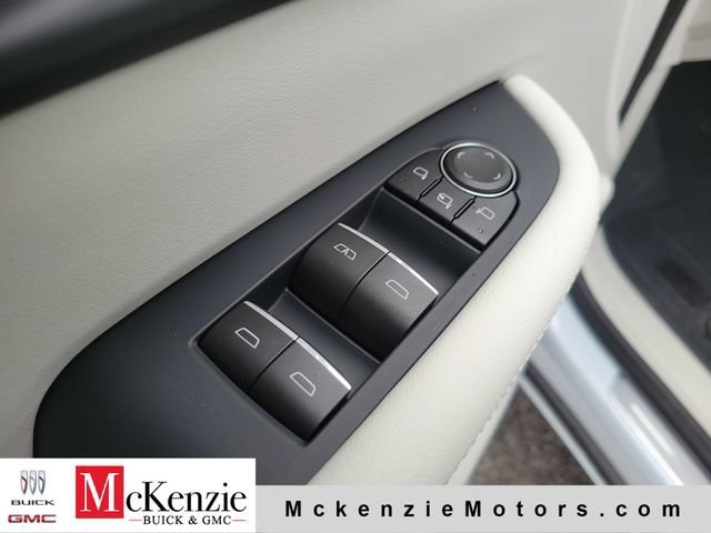 New 2026 Buick Enclave Avenir w/ Super Cruise Package FWD image 10